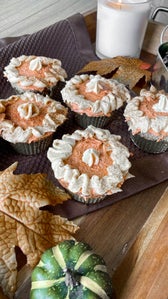 Fall Dessert: Pumpkin Pie Cupcakes