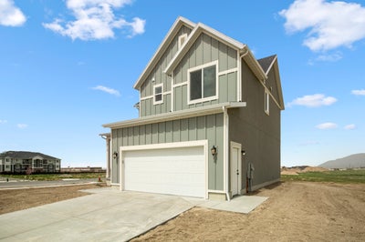 *Finished home photos are representational images only. Chat with sales agent for details. New Home in Brigham City, UT