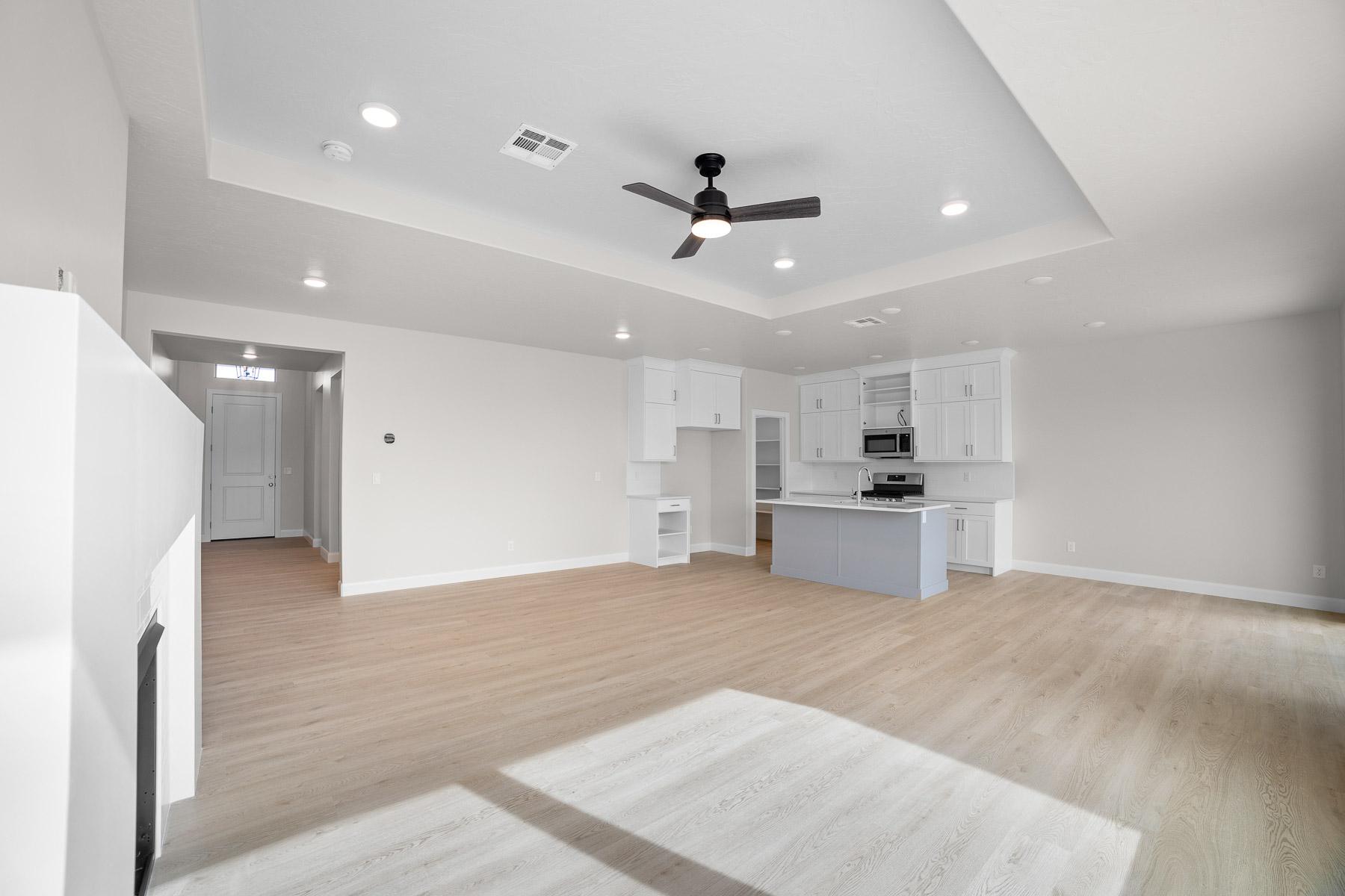 Adenium Family Room and Kitchen. 3br New Home in St. George, UT