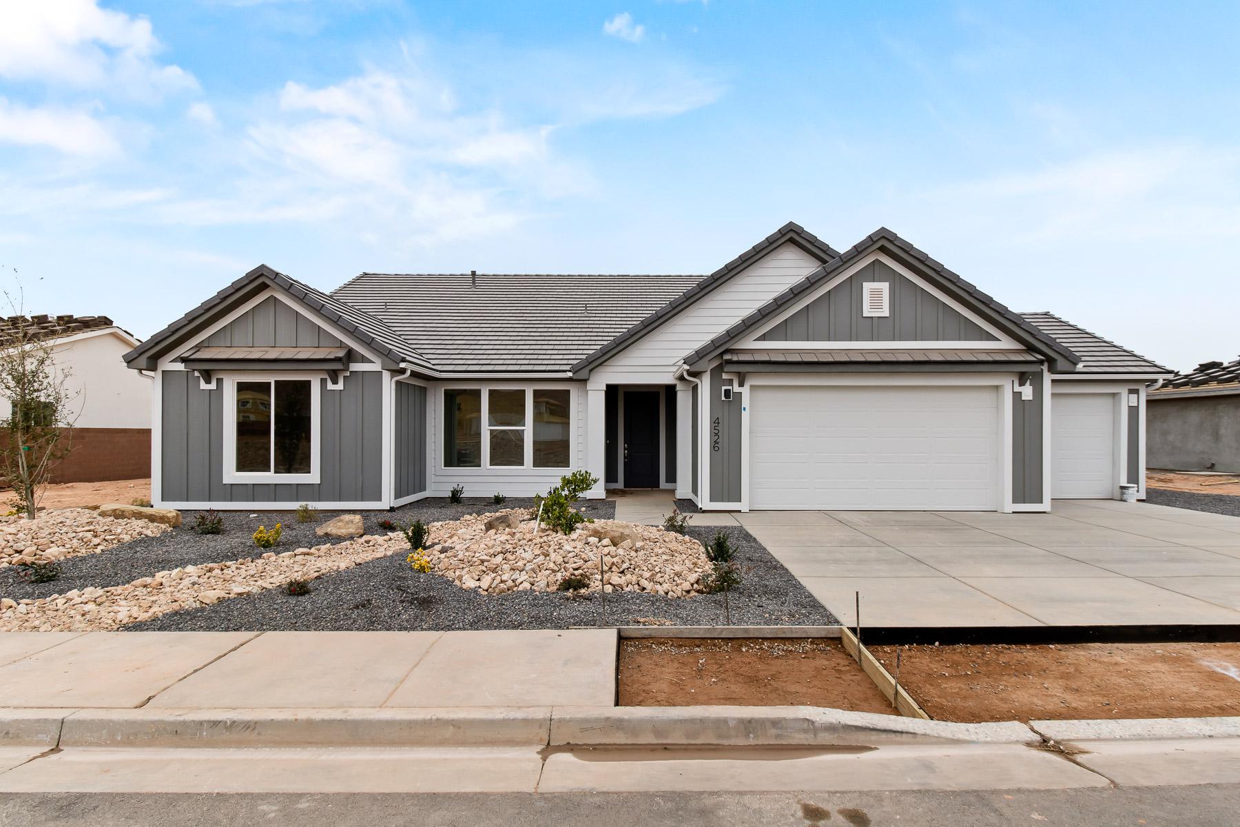 Exterior with Optional 3 Car Garage. 3br New Home in St. George, UT