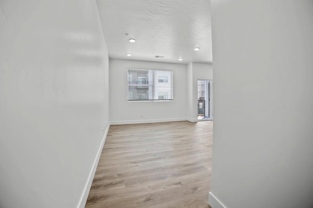 ENTRY  *Photo not representational of selections, only the floor plan. Contact agent for details*. 3br New Home in 5801 S Garnet Drive, Bldg 4 Apt 101, St. George, UT