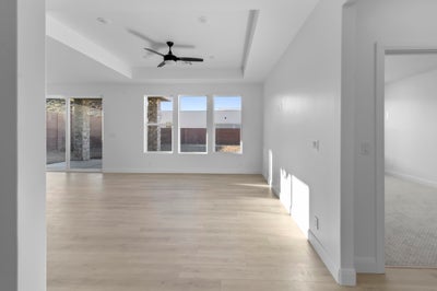 *Photo not representational of selections, only the floor plan. Contact agent for details*. 1,724sf New Home in St. George, UT