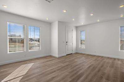 *Photo is representational of the floor plan only, not specific listing. Contact agent for details*. St. George, UT New Home