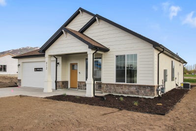 Front Elevation: 04.18.2024. Nibley, UT New Home